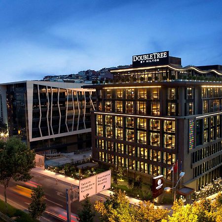 Doubletree By Hilton Istanbul - Piyalepasa Hotel Kültér fotó DoubleTree by Hilton Athens