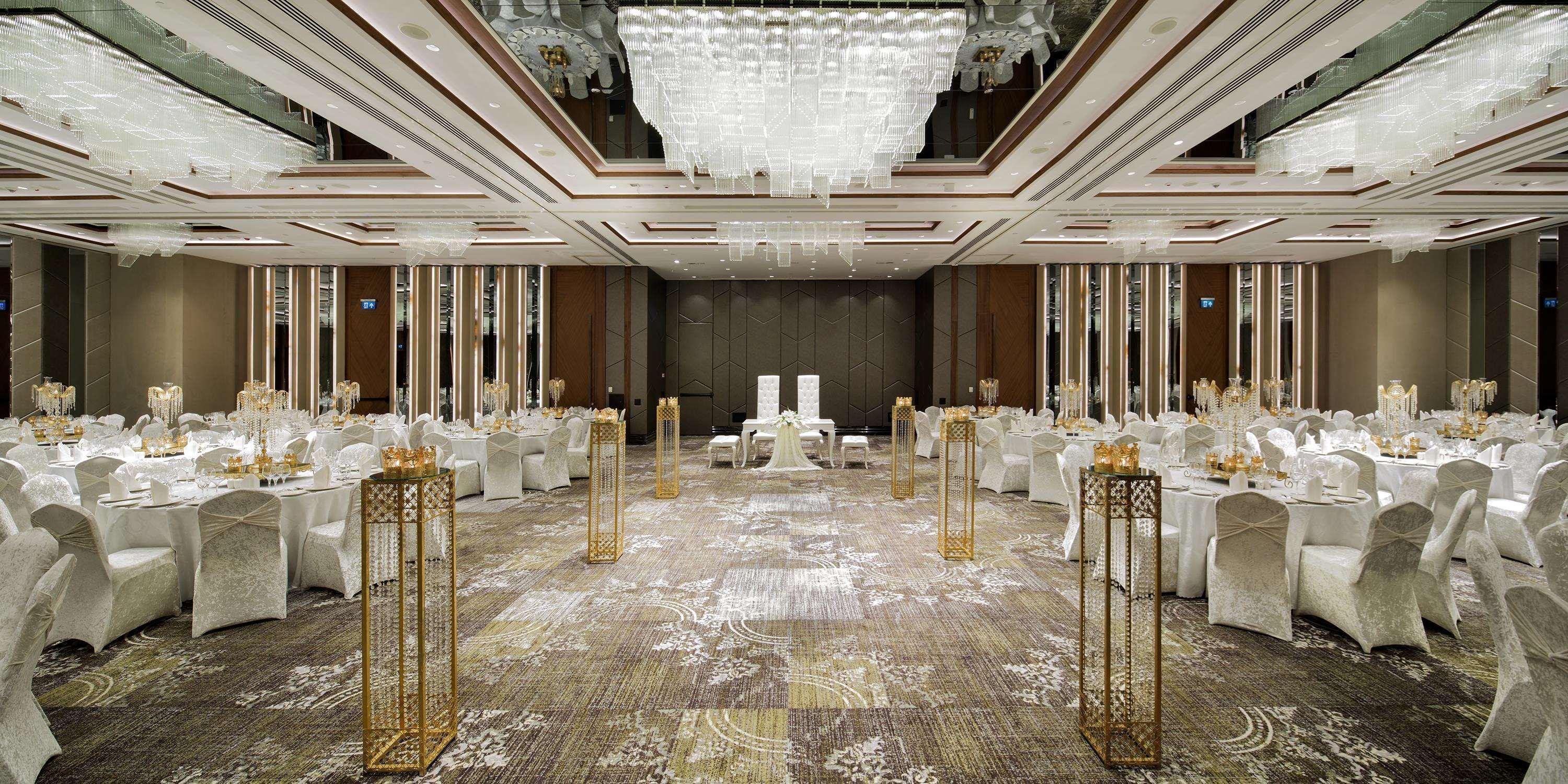 Doubletree By Hilton Istanbul - Piyalepasa Hotel Kültér fotó The Grand Ballroom