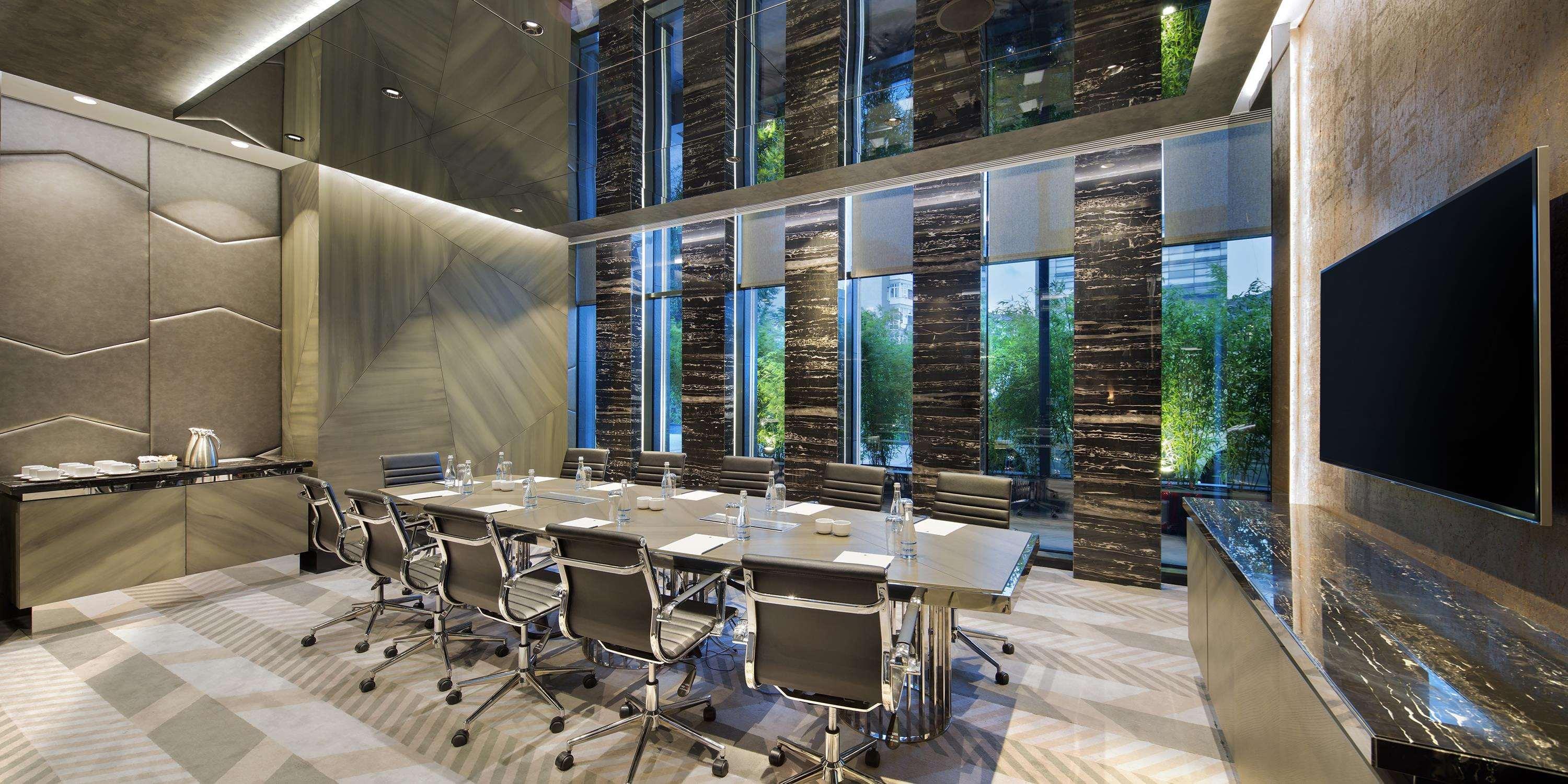 Doubletree By Hilton Istanbul - Piyalepasa Hotel Kültér fotó Boardroom