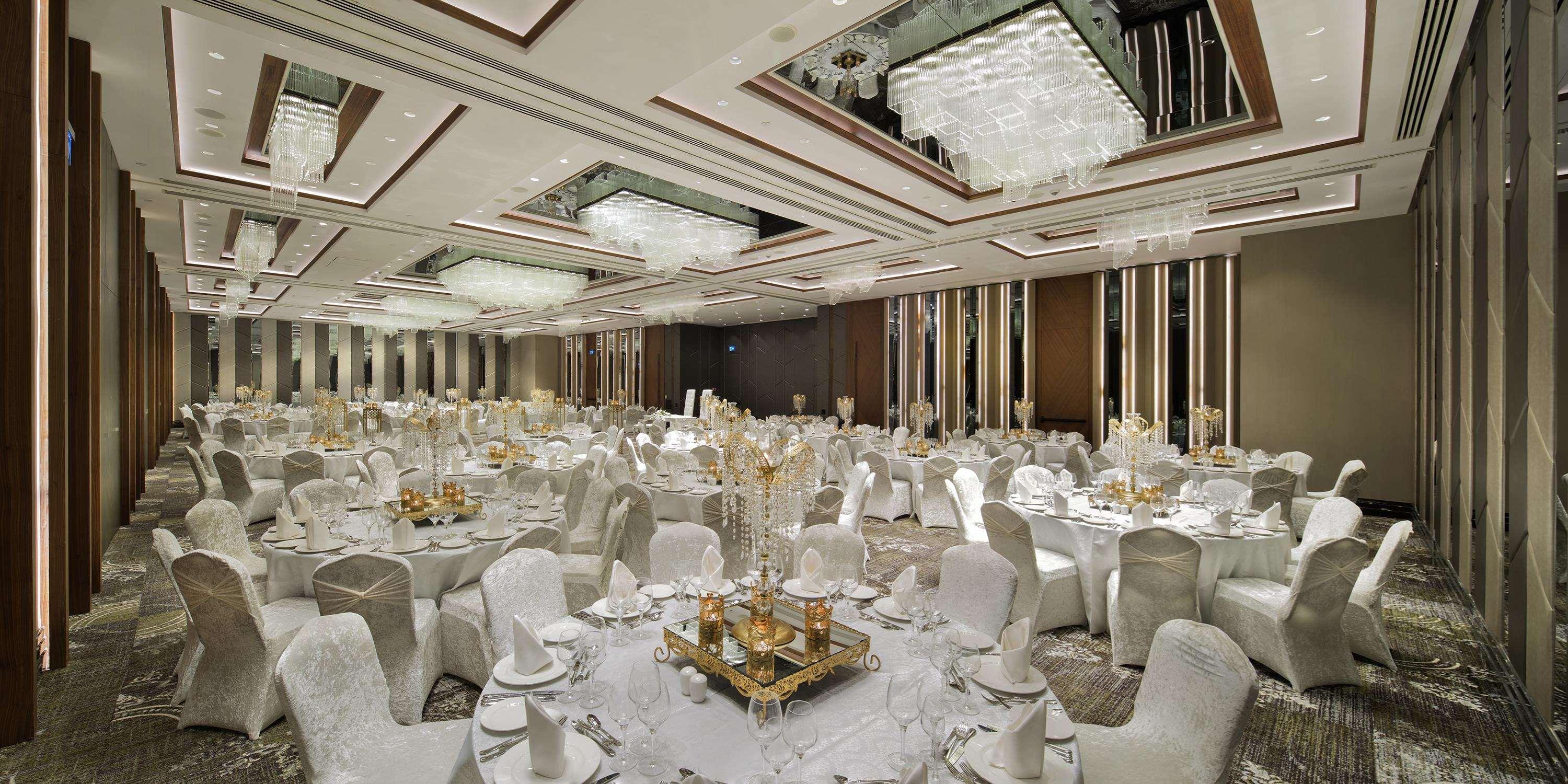 Doubletree By Hilton Istanbul - Piyalepasa Hotel Kültér fotó The ballroom