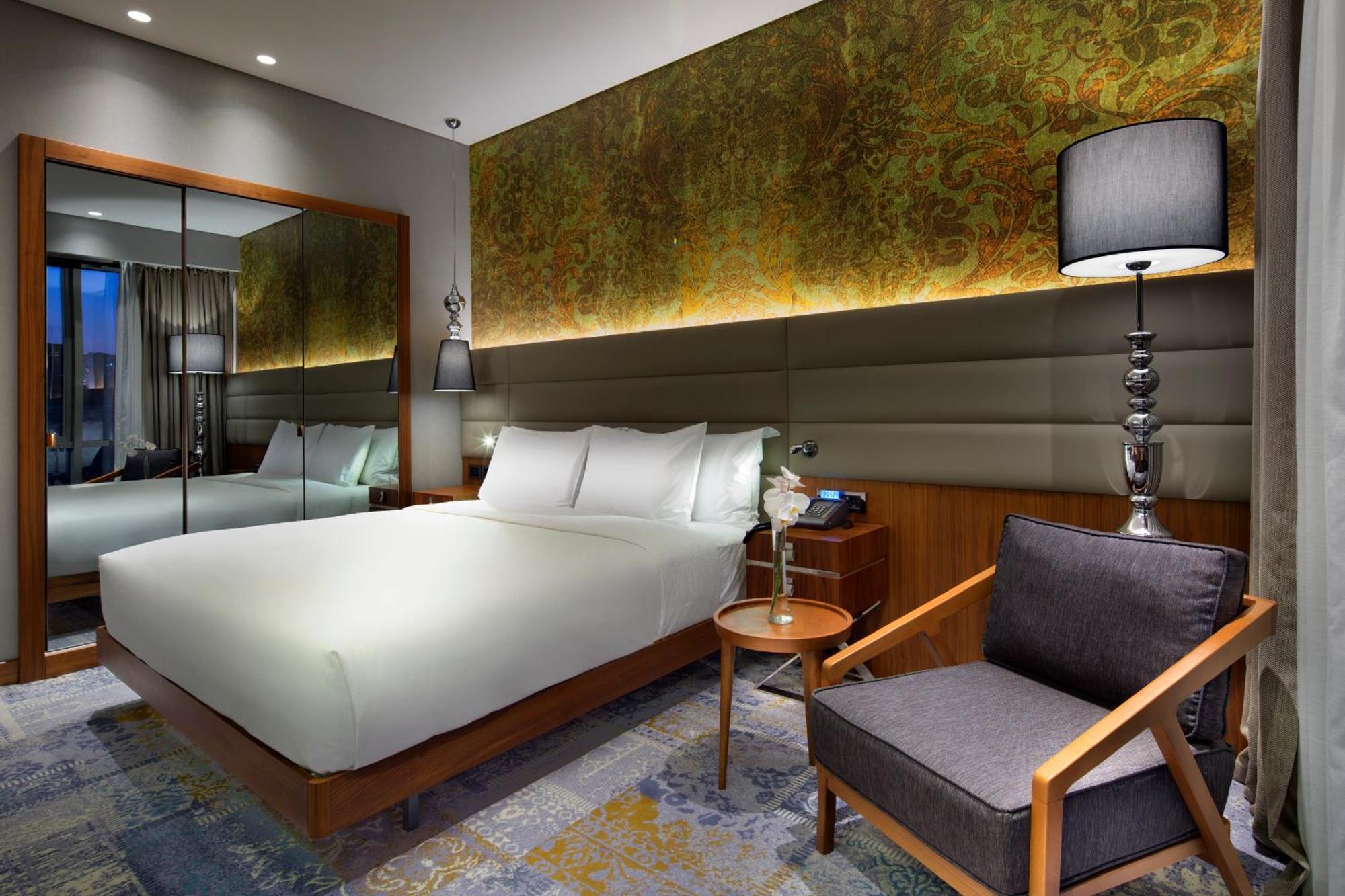 Doubletree By Hilton Istanbul - Piyalepasa Hotel Kültér fotó