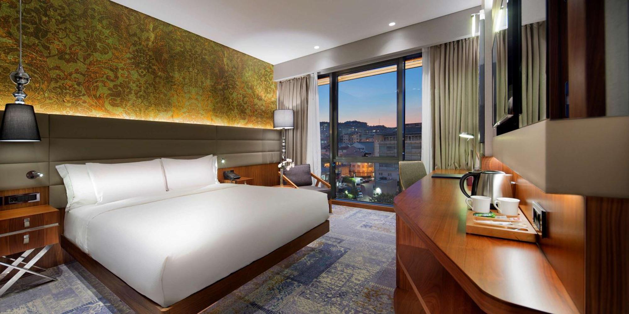 Doubletree By Hilton Istanbul - Piyalepasa Hotel Kültér fotó Deluxe room