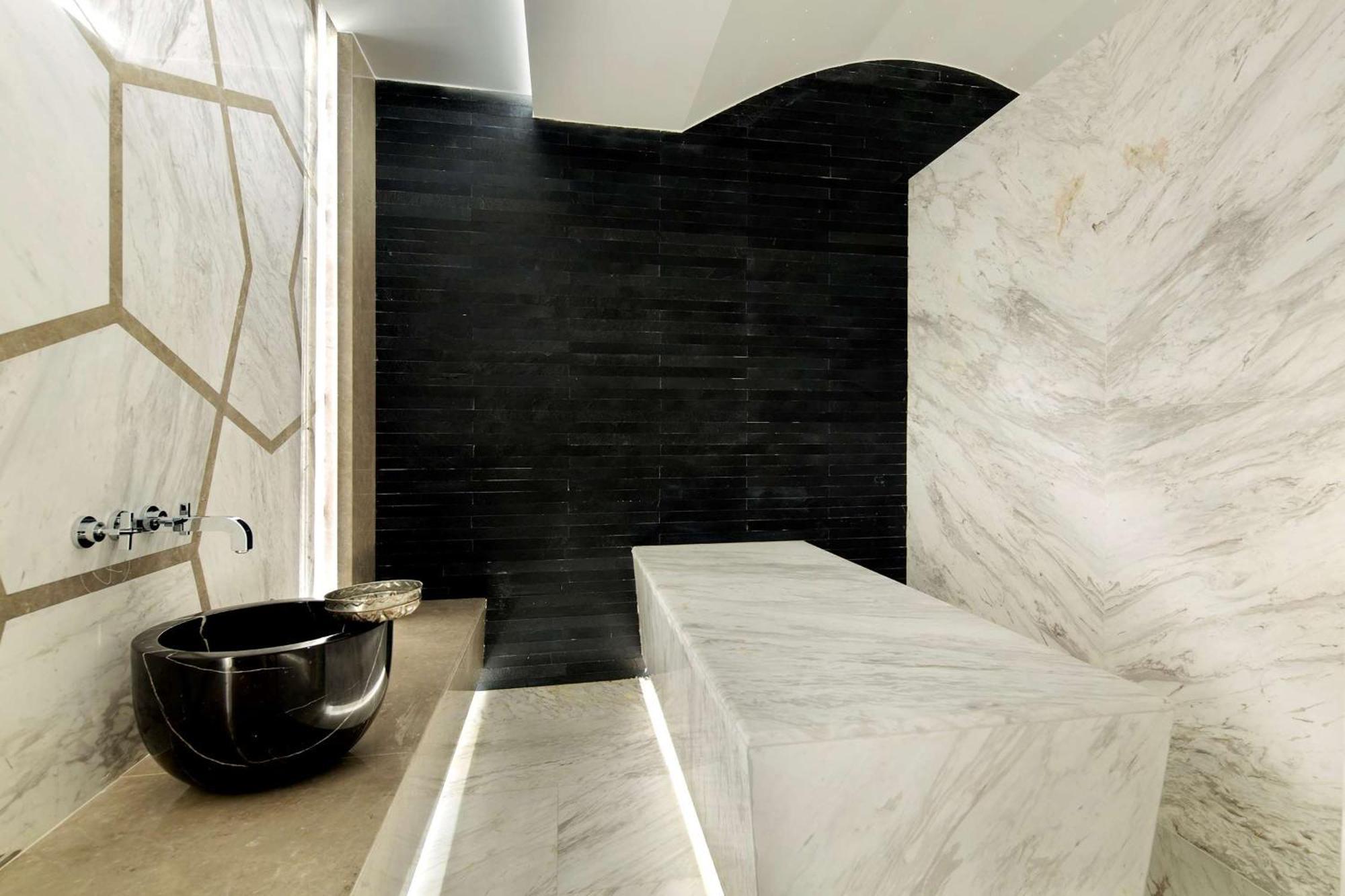 Doubletree By Hilton Istanbul - Piyalepasa Hotel Kültér fotó 3D rendering of a bathroom